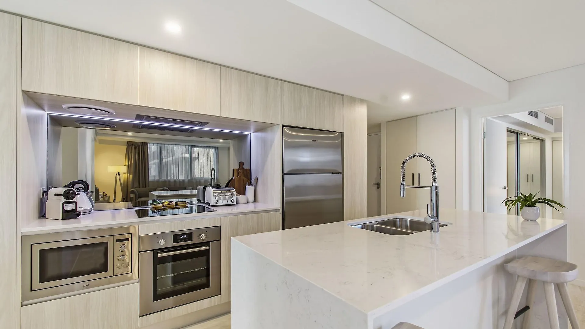 Breeze Mooloolaba, Ascend Hotel Collection Australia